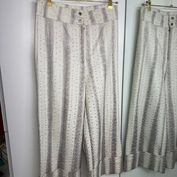 Jose Sanchez Italian Leather goucho pants - Picture 3 of 6